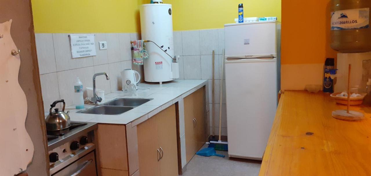 Hostel El Viajante Los Antiguos Εξωτερικό φωτογραφία