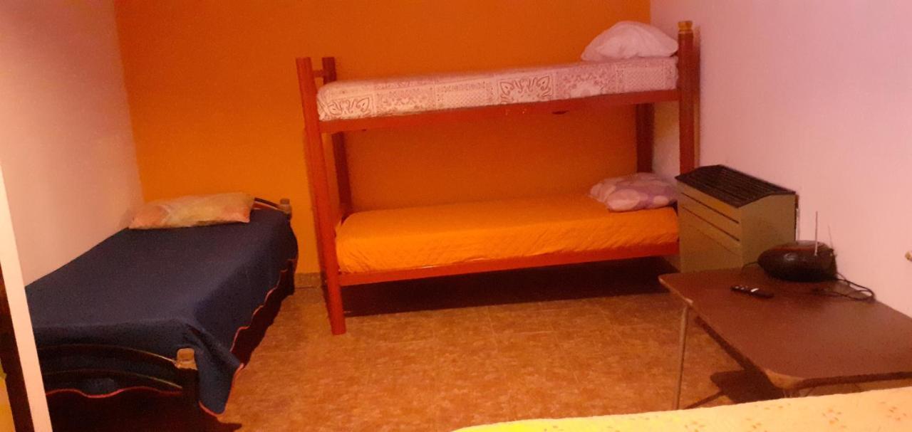 Hostel El Viajante Los Antiguos Εξωτερικό φωτογραφία