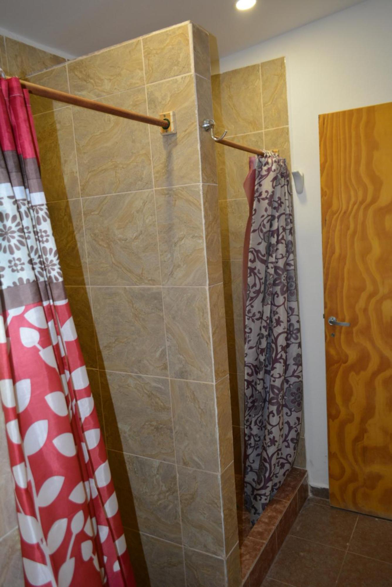 Hostel El Viajante Los Antiguos Εξωτερικό φωτογραφία