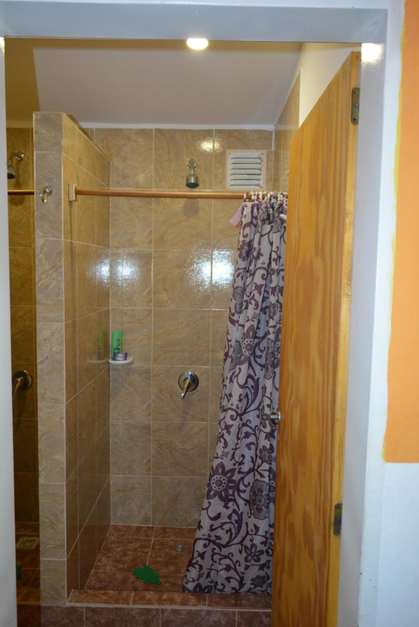Hostel El Viajante Los Antiguos Εξωτερικό φωτογραφία
